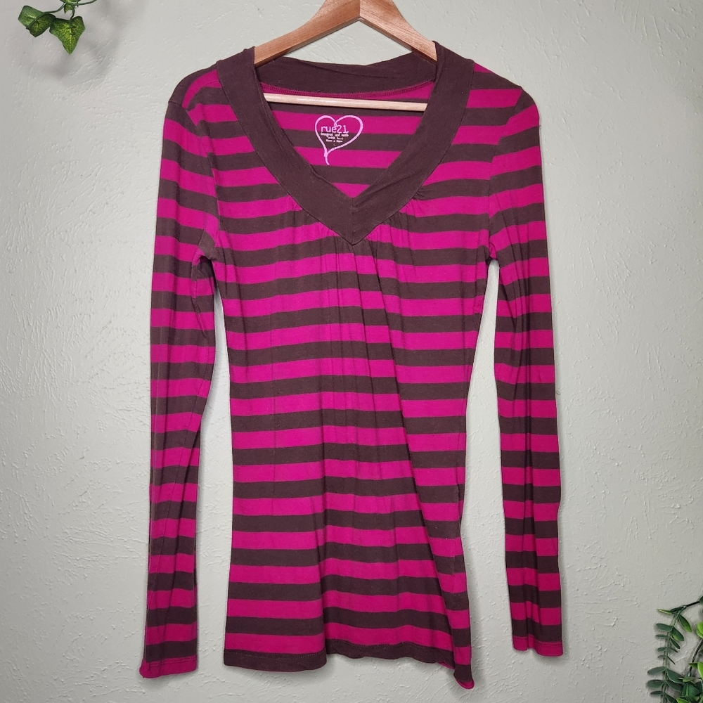 Rue21 Y2K Pink & Brown Striped Long Sleeve Tee Large Rugby Fitted Bella Swan
